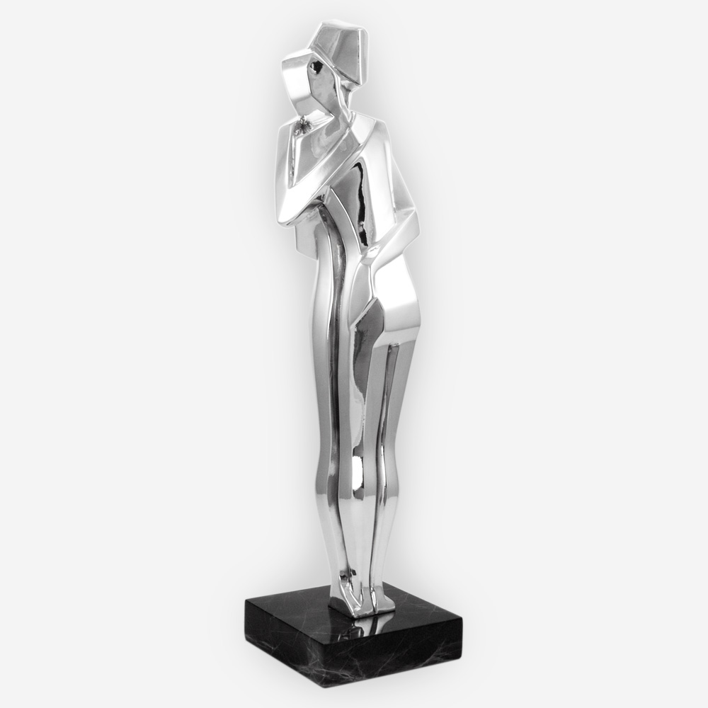 Hermosa Escultura Abstracta en Plata de una Pareja Abrazada